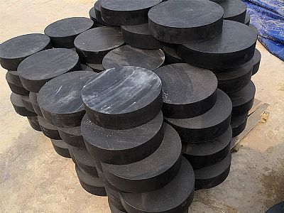 开化县板式橡胶支座由若干层橡胶片与薄钢板经加压硫化